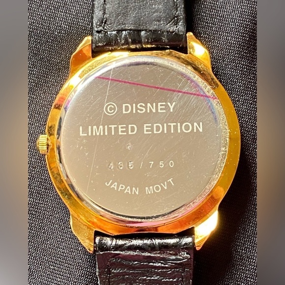 Disney 1994 Mickey Watch and Pin Set, Numbered, Limited Edition, Collectible - Picture 7 of 16